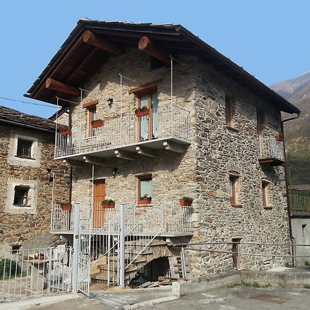 Maison Bellevue Vda-Perloz-N 0001 Pont-Saint-Martin Buitenkant foto